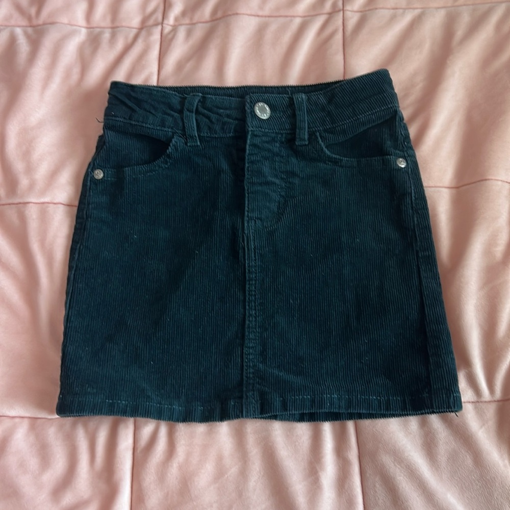 Girls dark green skirt